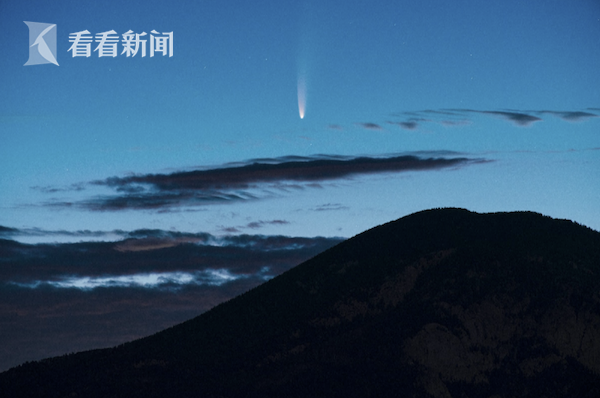 尼欧怀兹彗星划过北半球 好好活着去看看这个神秘又美丽的宇宙